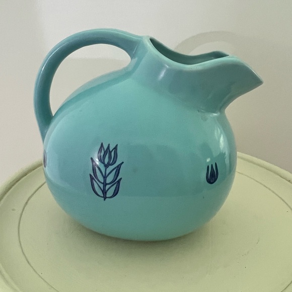 Vintage Pottery Turquoise w/ cobalt Tulips MCM water Pitcher w/ Ice Lip - Picture 1 of 7